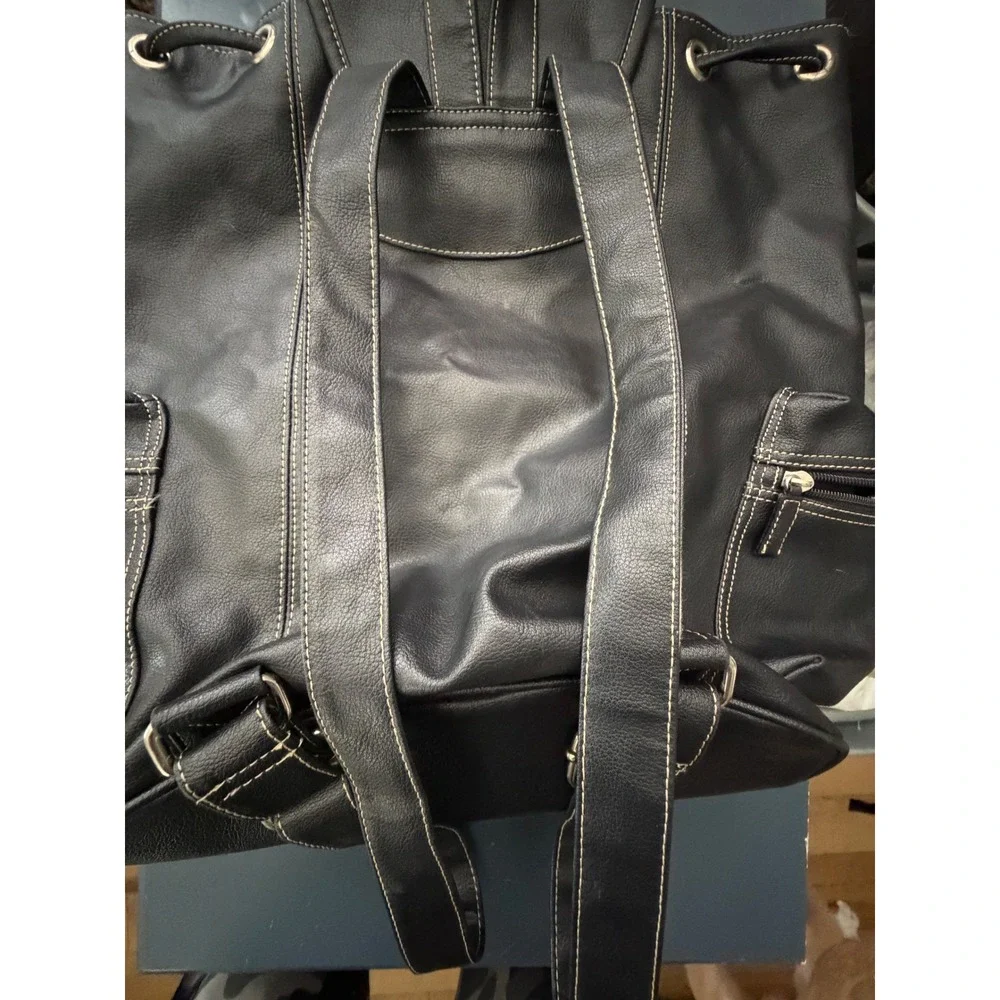 GUESS Black Faux Leather‎ Drawstring Backpack Contrast Stitching Gold Hardware